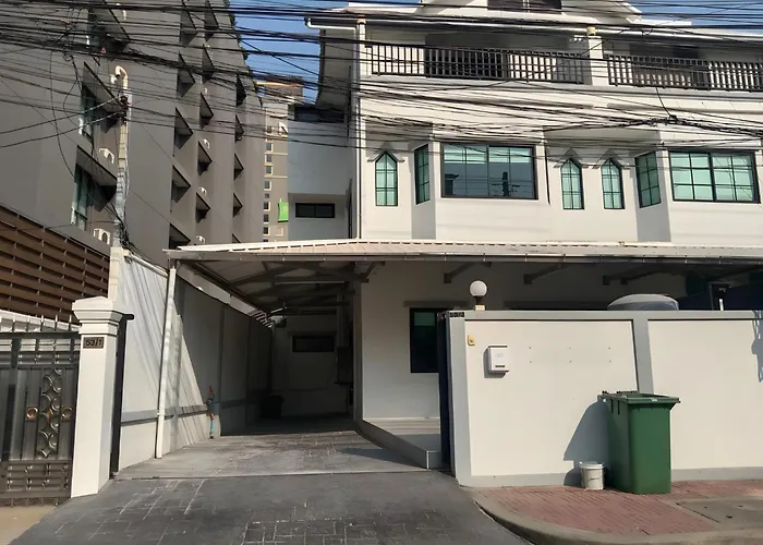 Апартаменты T Silom